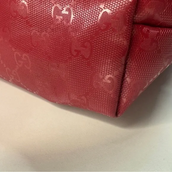 325. Red Gucci Tote Bag - Picture 5 of 16